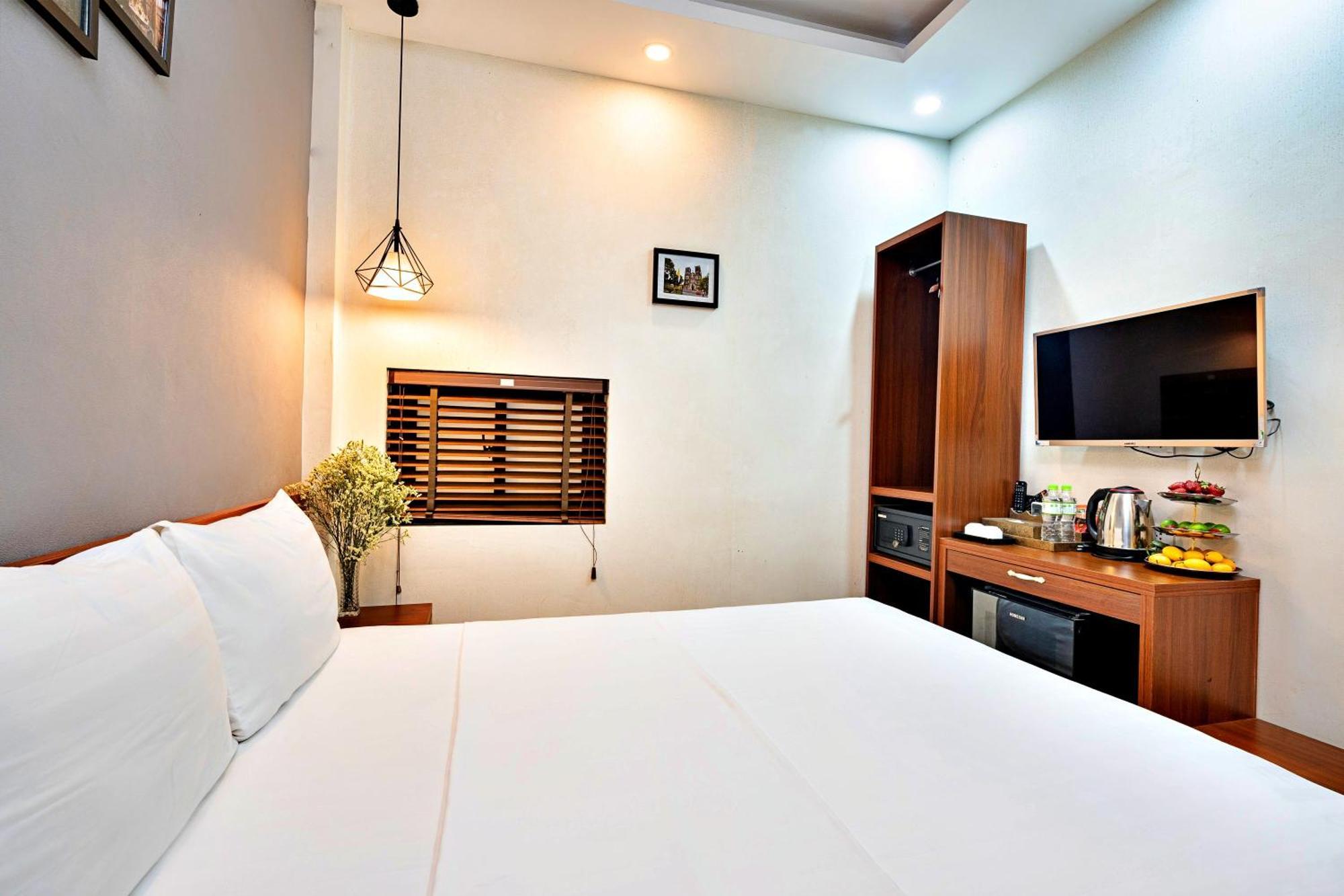 Hanz Ami Central Hotel Ханой Стая снимка