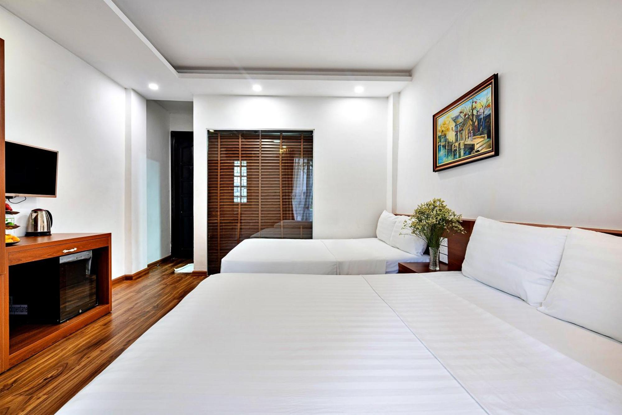 Hanz Ami Central Hotel Ханой Стая снимка